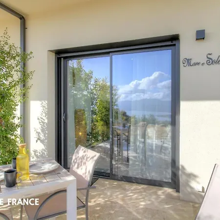 Mare E Sole Holiday home *